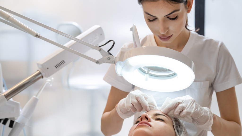 Diferència entre cursos: pràctica real i acompanyament docent